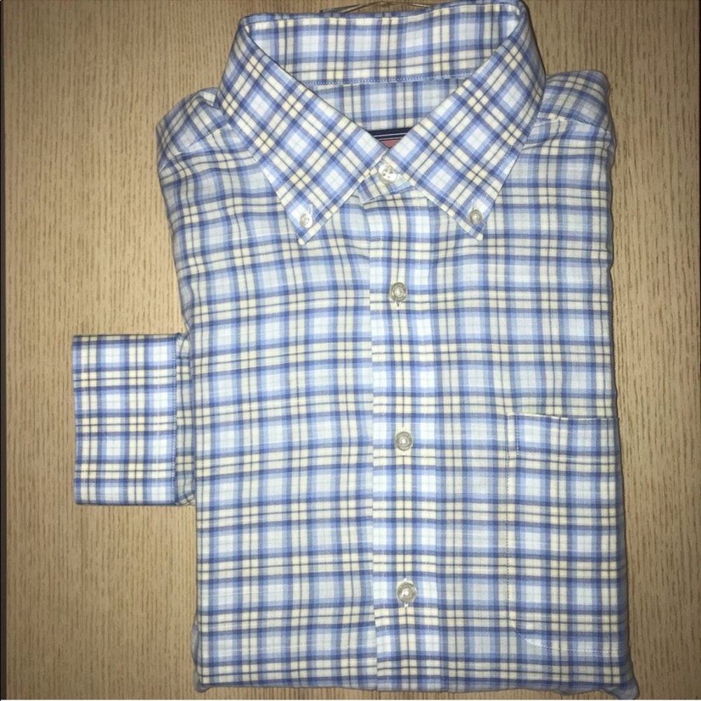 Vineyard Vines Dress shirt